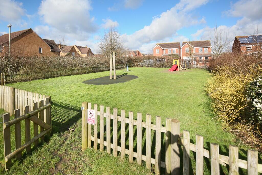 Green Space To Front