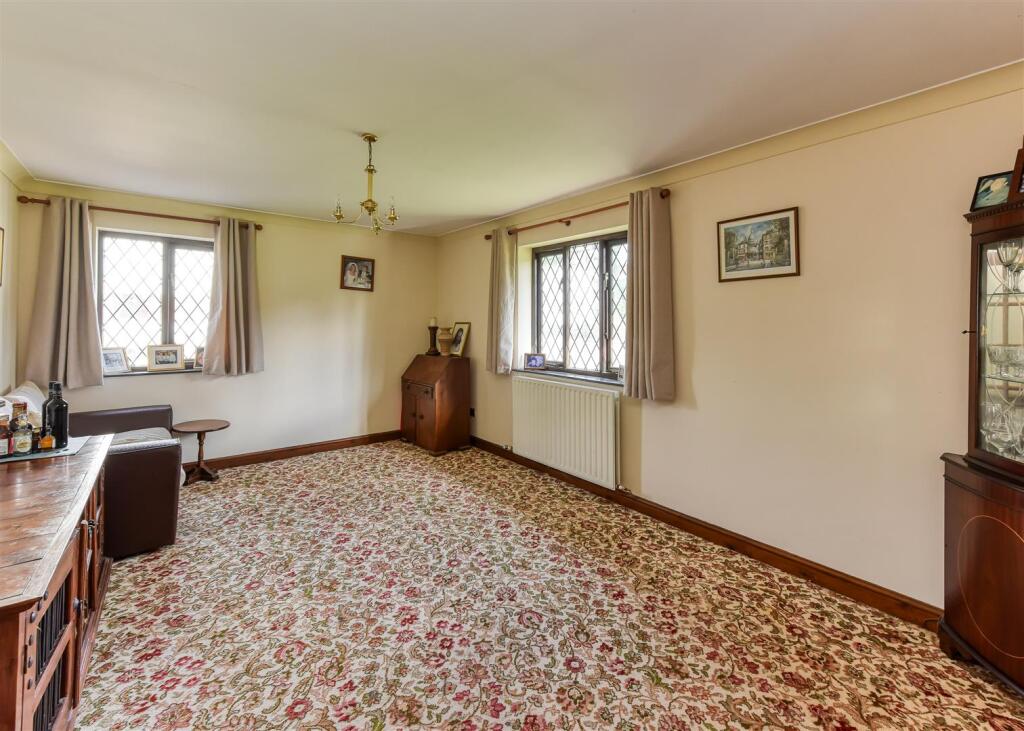 The Wendy House-Lounge.jpg