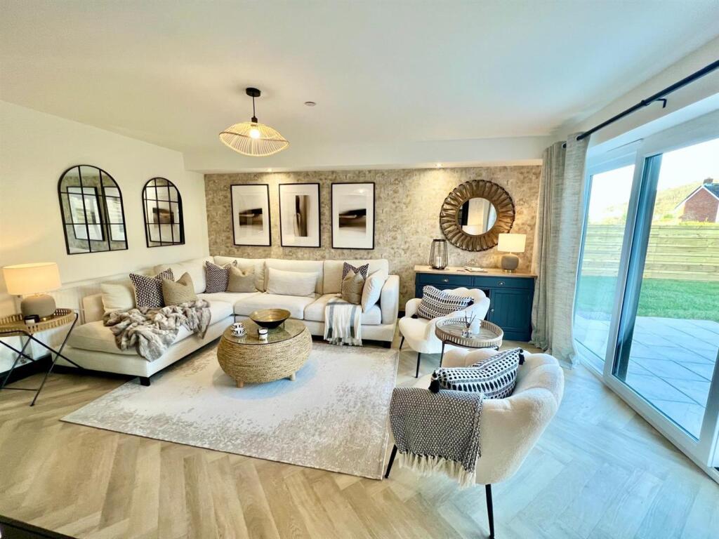 PHOTO-2024-06-26-21-04-47 (7).jpg