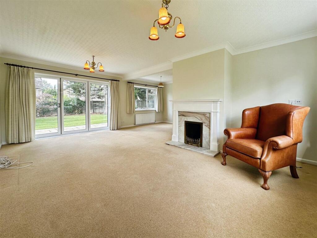 a81bb2ff--4B09-BEE2-A0544D5C6FBA-12315-00000376E8D