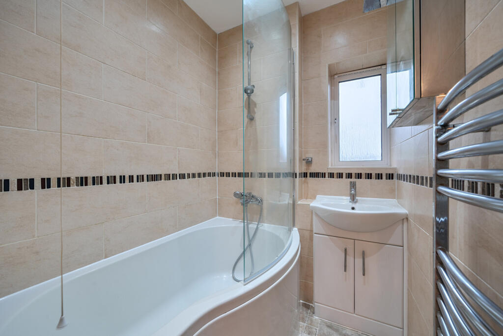 1380119-3-6911cd8...