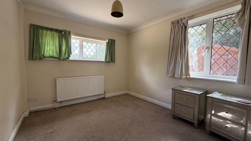 Reception Room/Bedroom