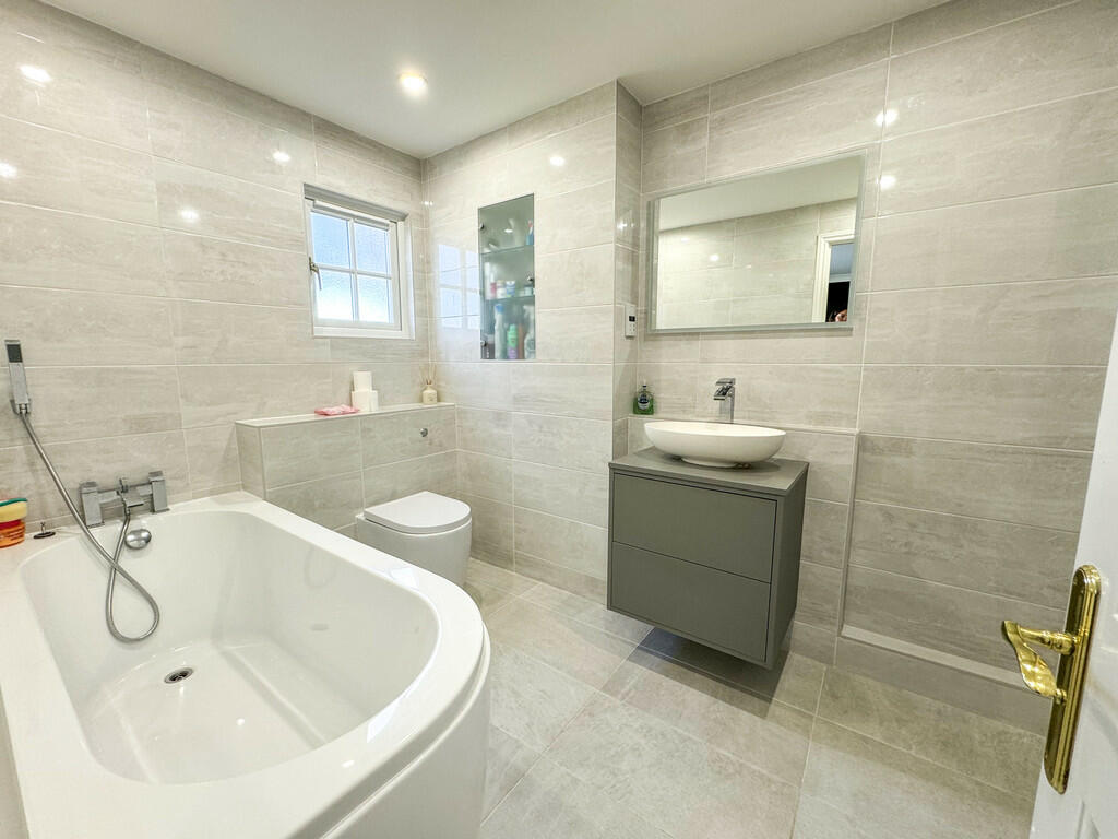 en suite 1