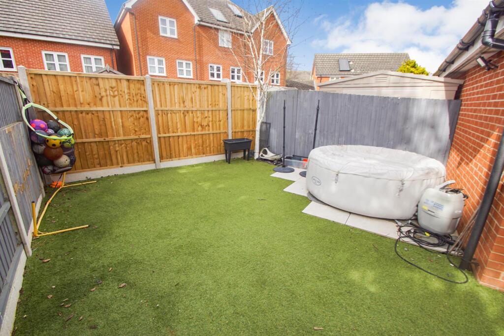 14 amesbury garden 2 2025.JPG