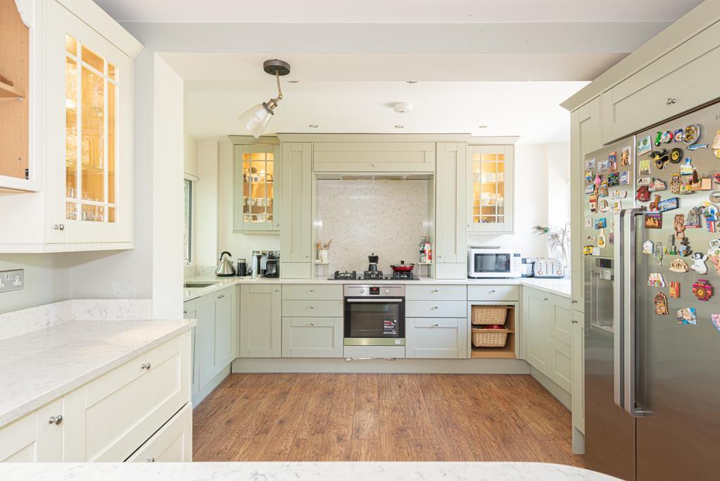 (Rightmove) 10.jpg