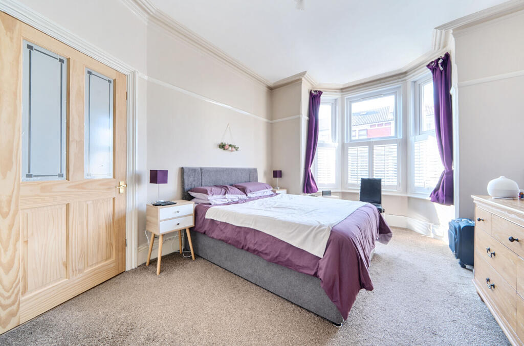 1339866-2-689effd...