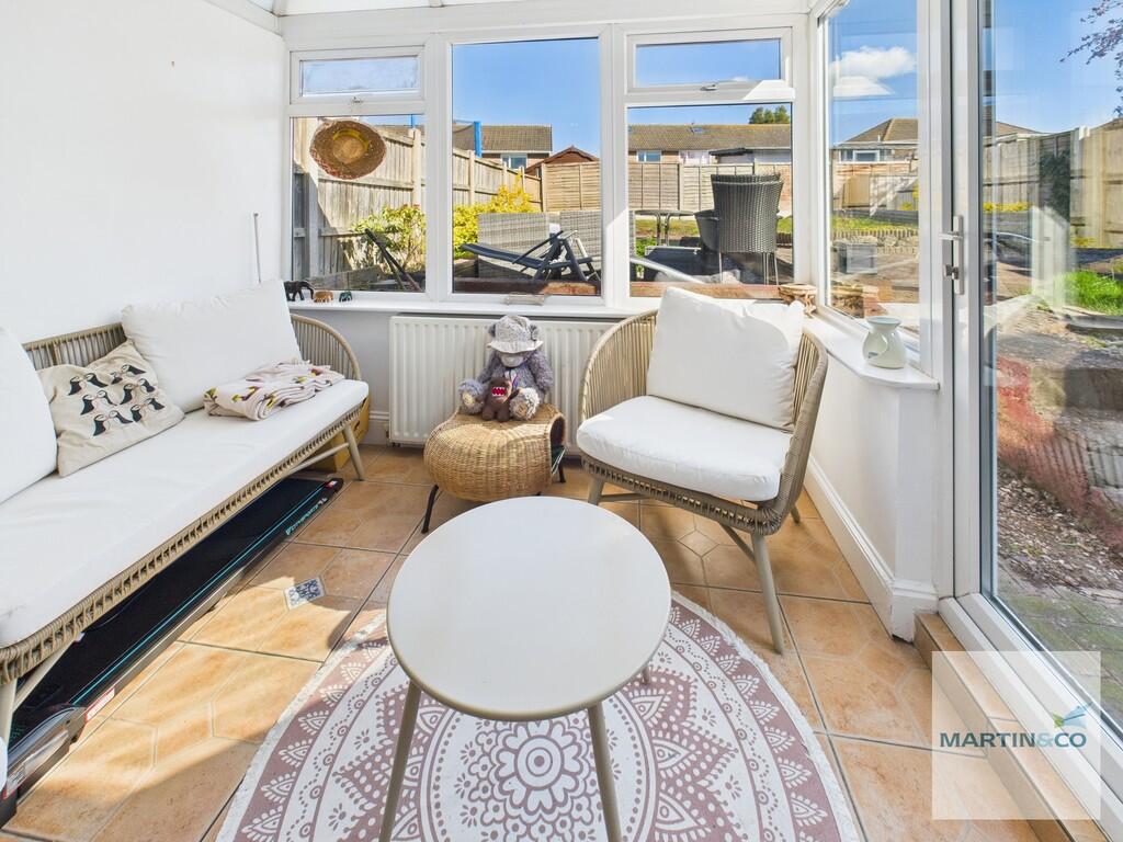 CAM03663G0-PR0142...