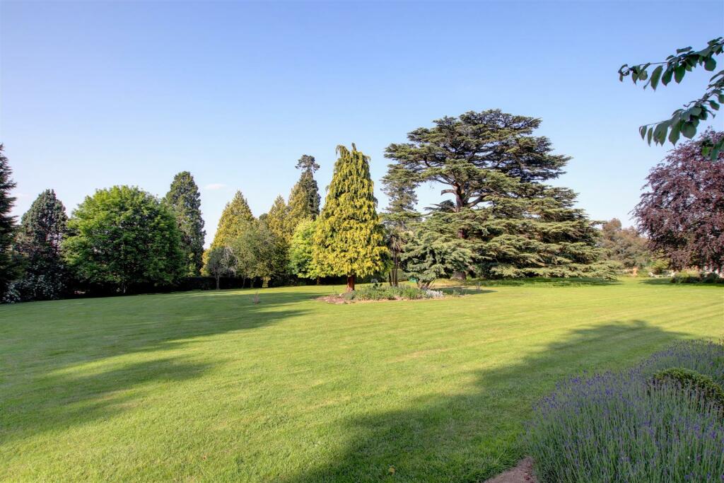 3 Westwood House (1).jpg