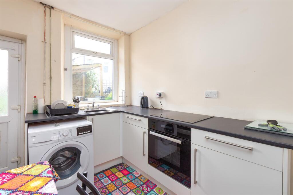 13 Earl Street-4.jpg