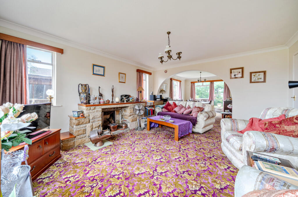 1394190-18-694428...