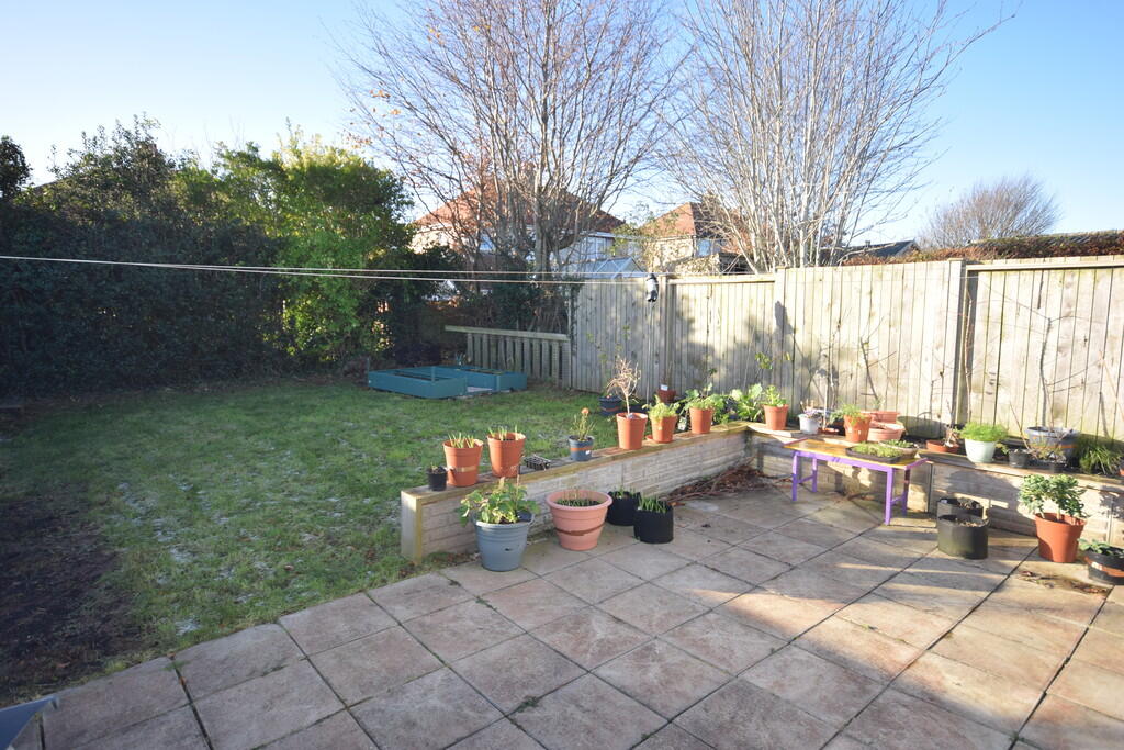 GARDEN 
