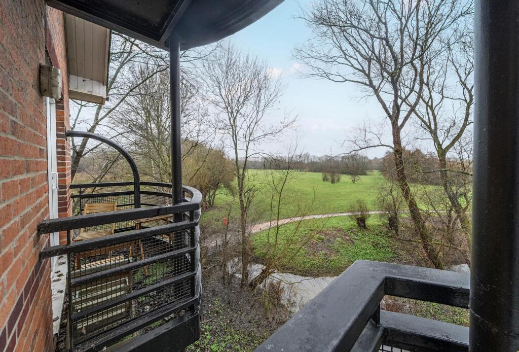 1393409-11-694149...