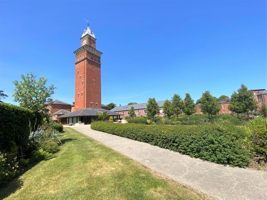 Communal Grounds