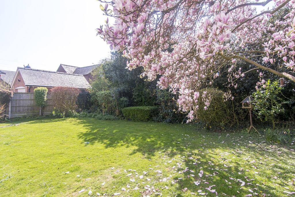 Gardens &amp; Outside
