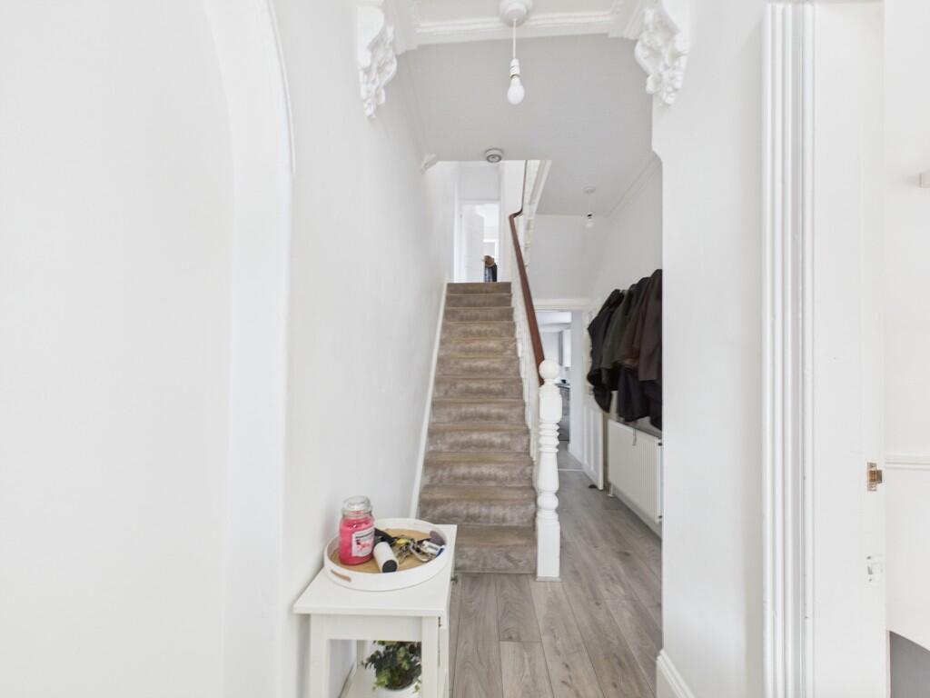 CAM01835G0-PR0185...