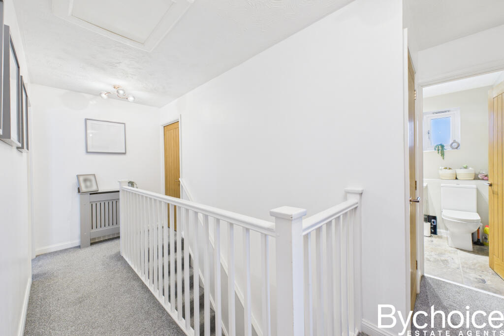 CAM05454G0-PR0086-STILL039