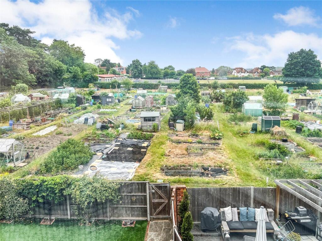 Allotments and View