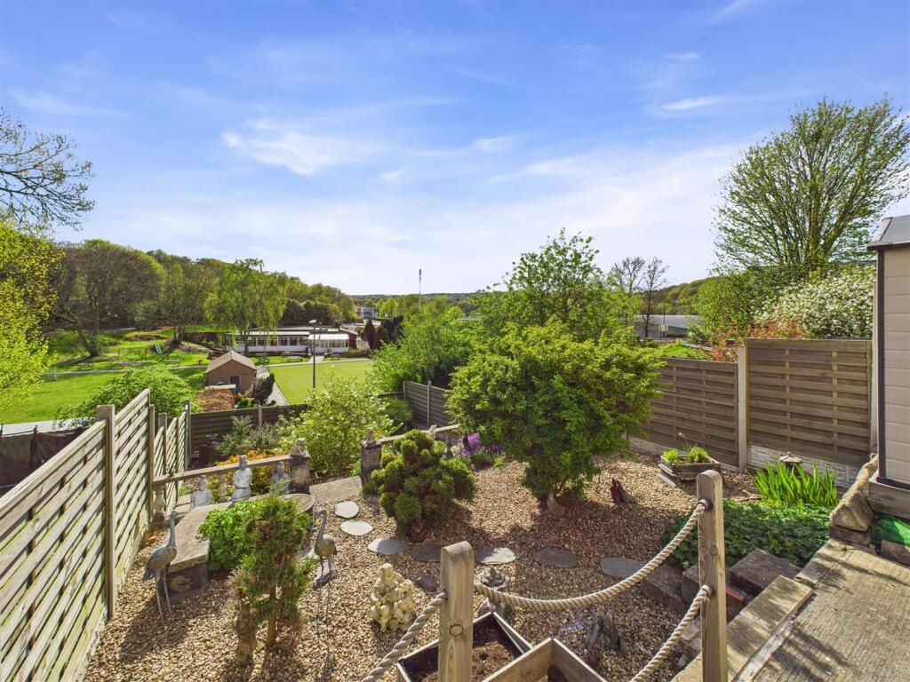 CAM04279G0-PR0093-STILL034 (1).jpg