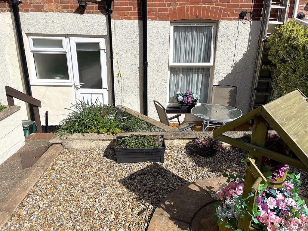 Rear Garden (south facing)