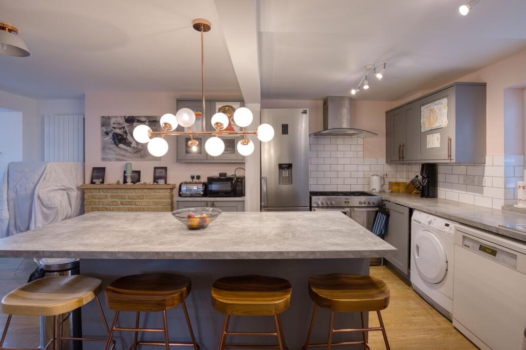 Breakfast/Kitchen