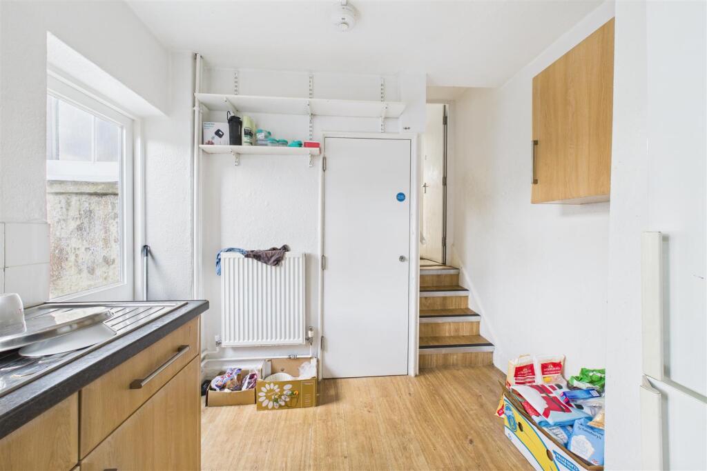 7 Osborne Villas, Kingsdown, Bristol BS2 8BP | Fre