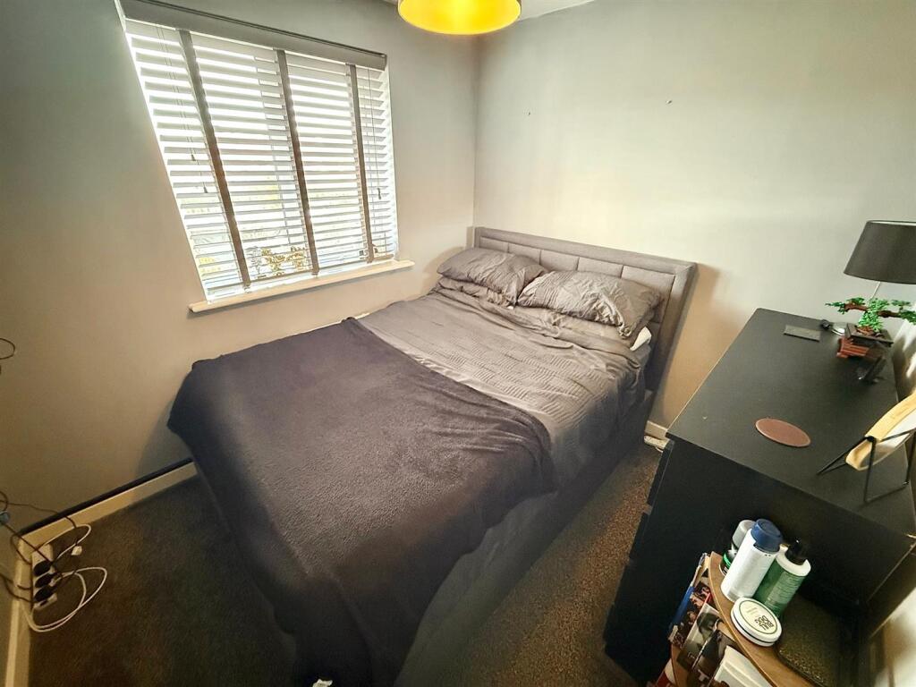 Bedroom 2.jpg