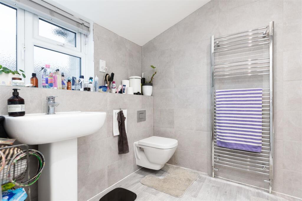 82 Whinbush Road-11.jpg