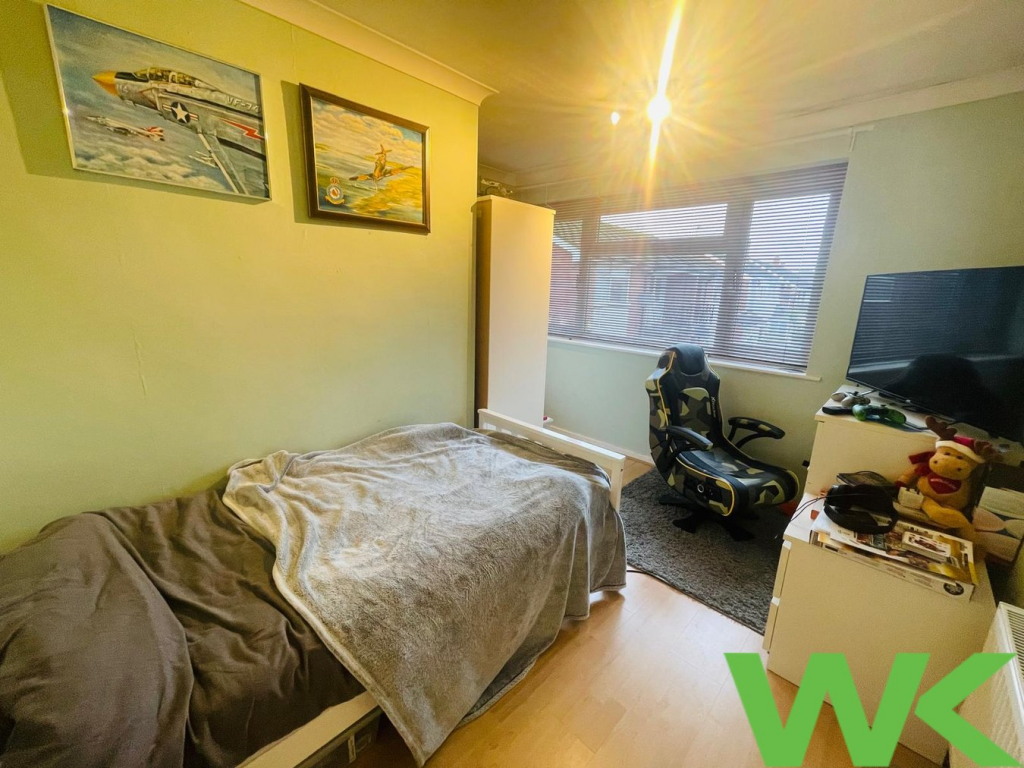 Manorford Avenue, West Bromwich, B71