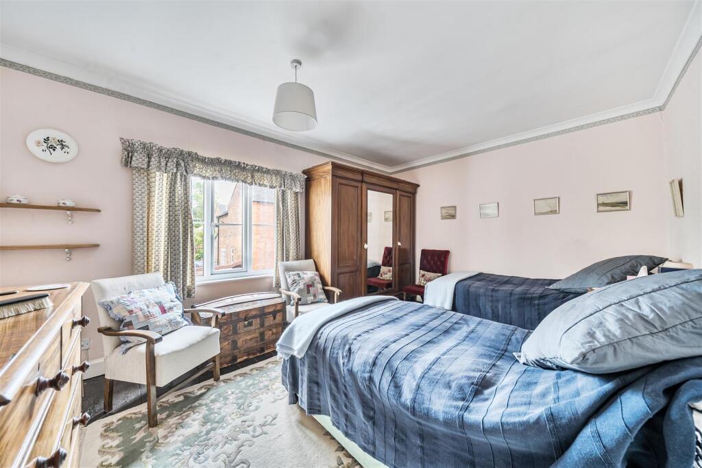 West End Farm, 5 West End