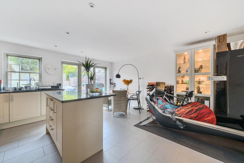 1344156-26-68af4c...