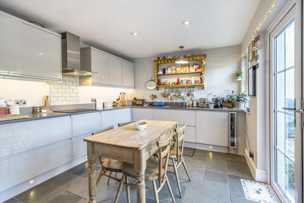 Breakfast Kitchen