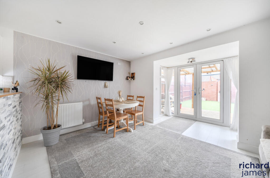 400bbaf308504845afb97db6666a1306