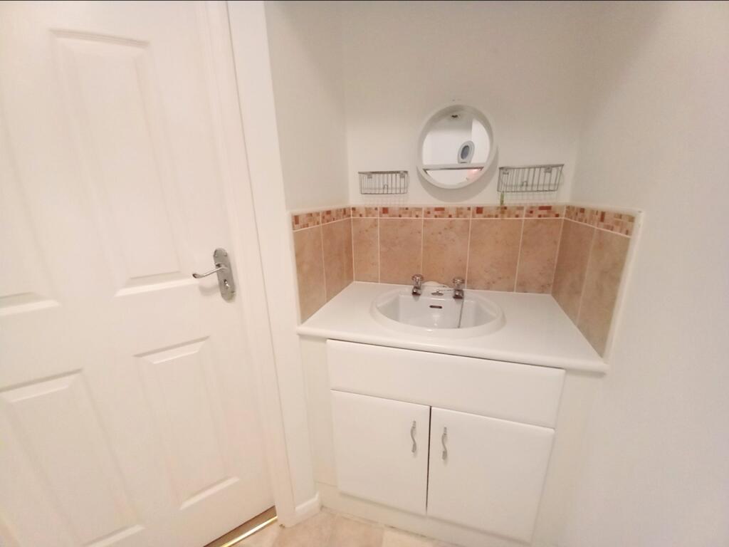 EN SUITE