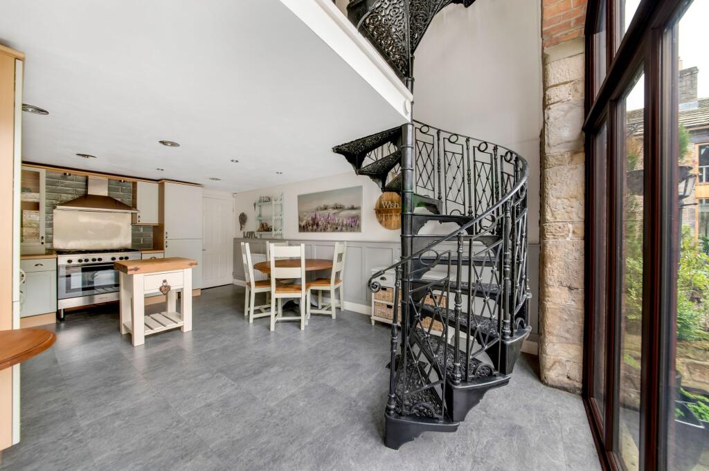 DINING KITCHEN