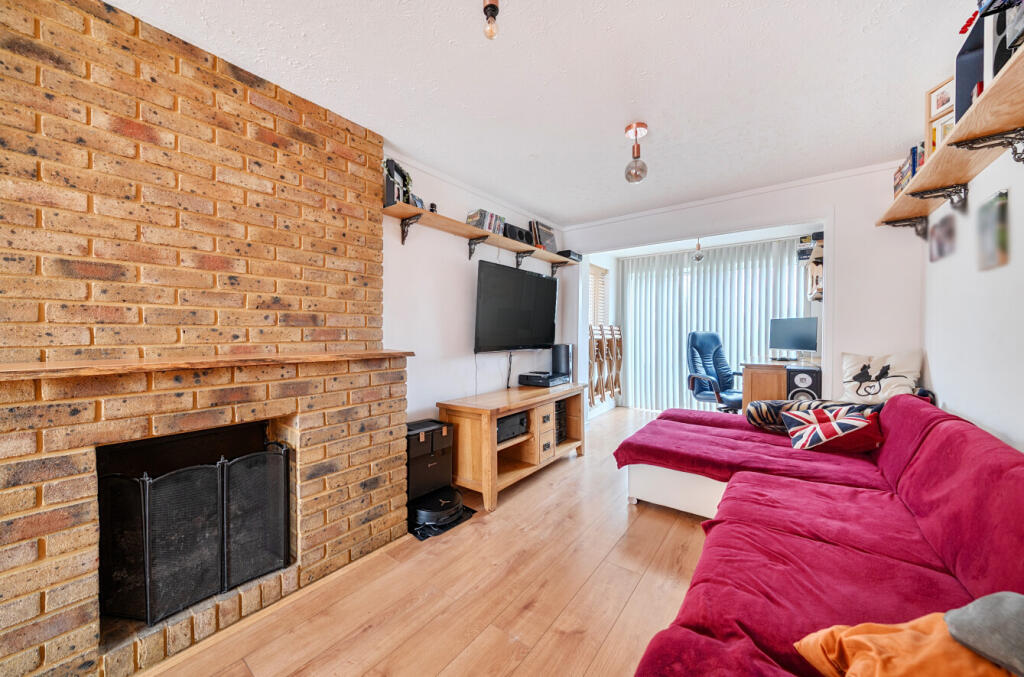 1396222-13-695fdc...