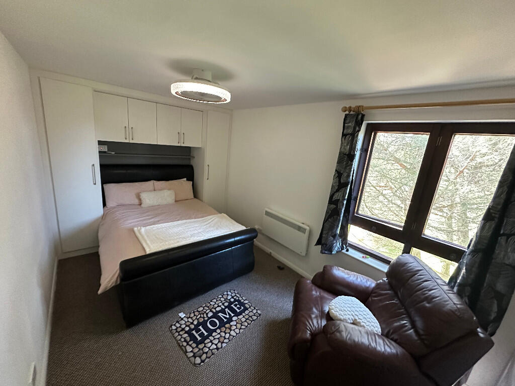 Stanley Road, London, TW3
