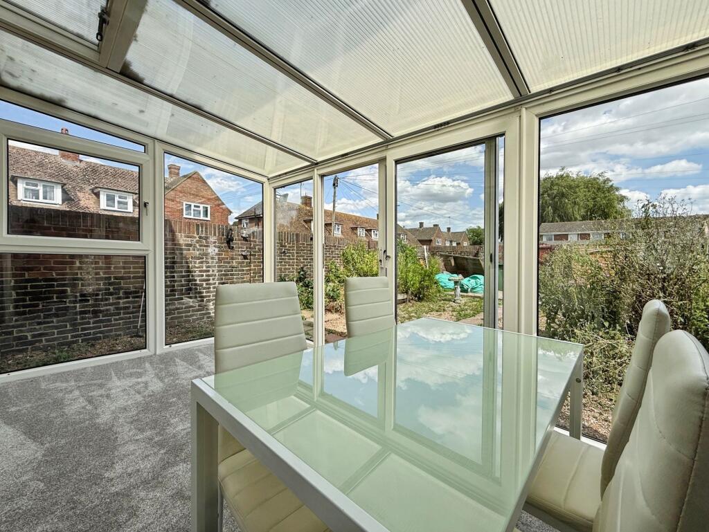 Conservatory/Dining Room