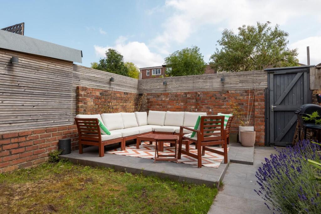 61 Churchill Road-26.jpg