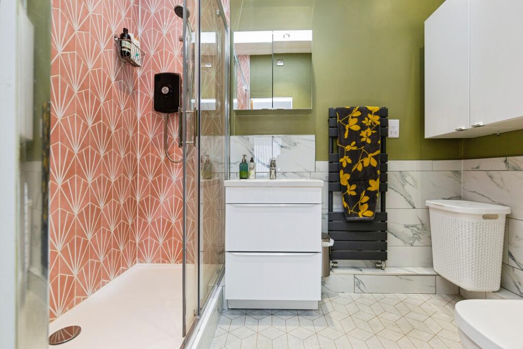 En-suite Shower Room