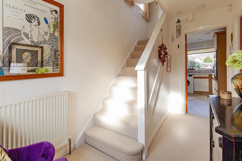 Entrance Hall-1.jpg