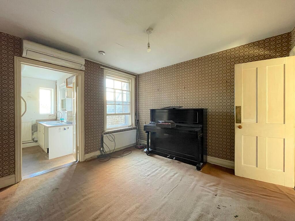 Dining Room (1)