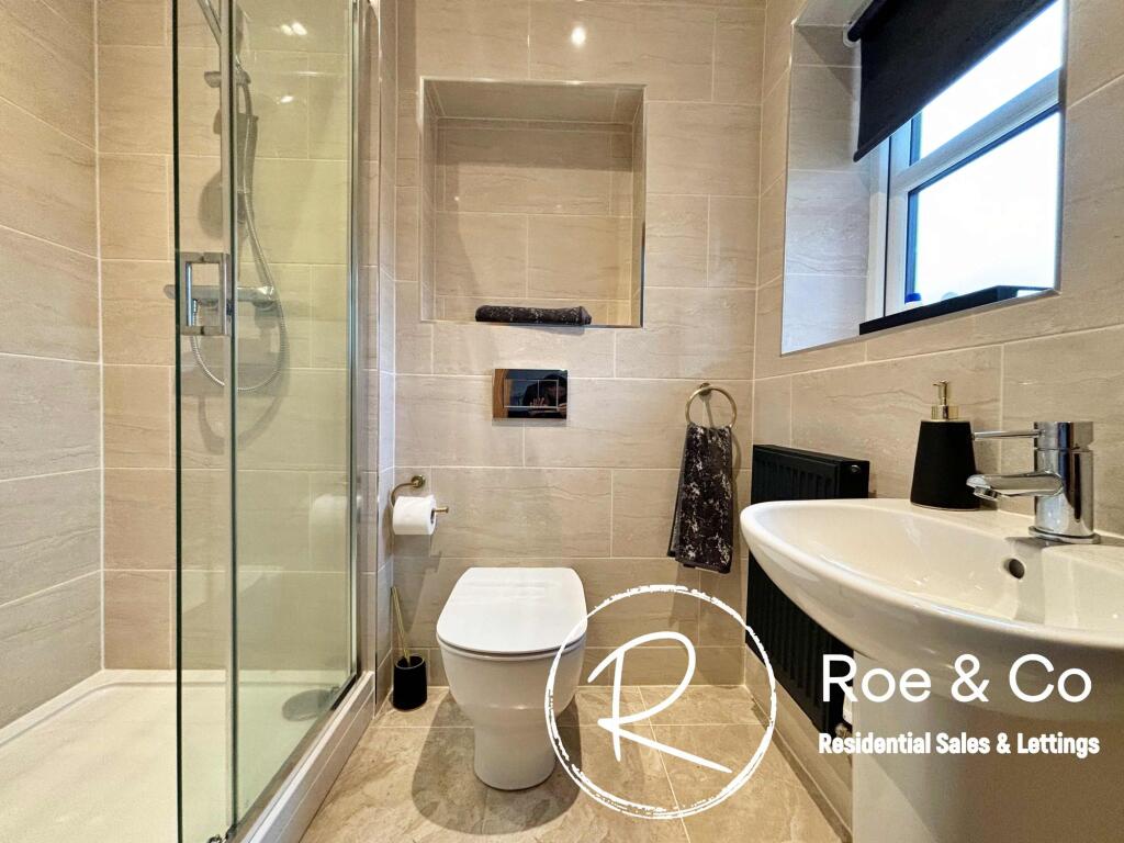 Bedroom three en-suite