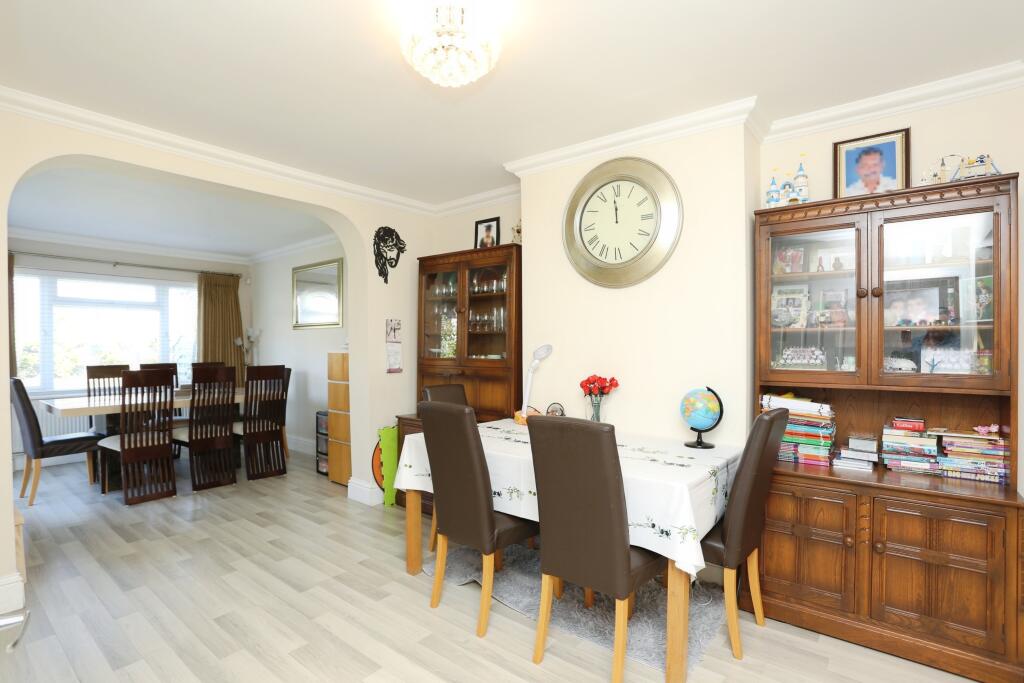 Living / Dining Room