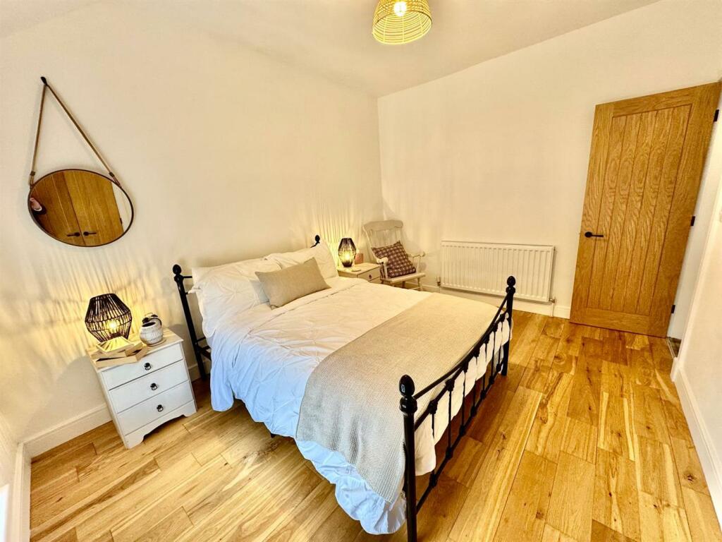 PHOTO-2025-01-06-20-21-56 (4).jpg