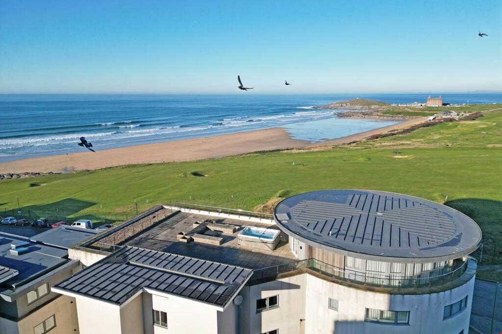 18338613-2de0-4965-a5c0-ccca5f5cc13f