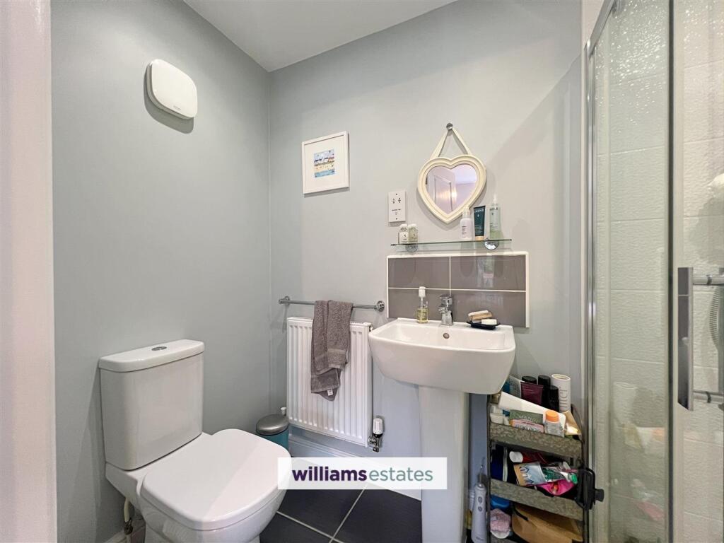 Bedroom Two En-Suite