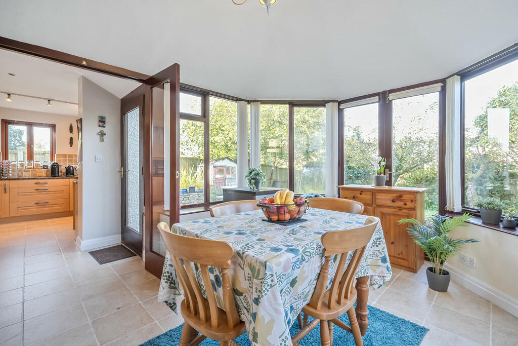 Conservatory/dini...