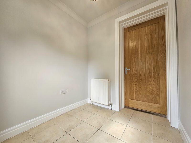 Entrance Porch / Hall