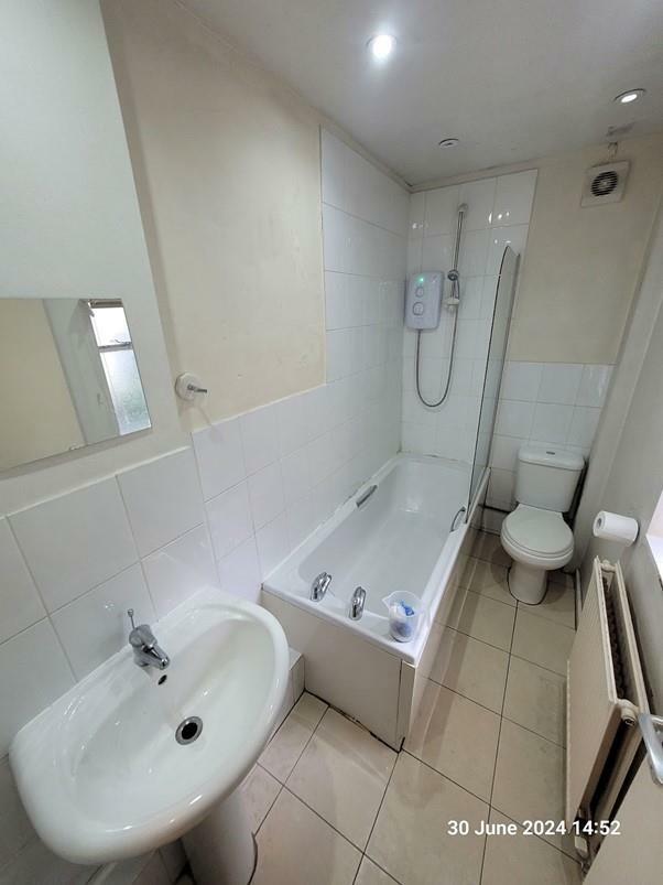 bath1.jpg