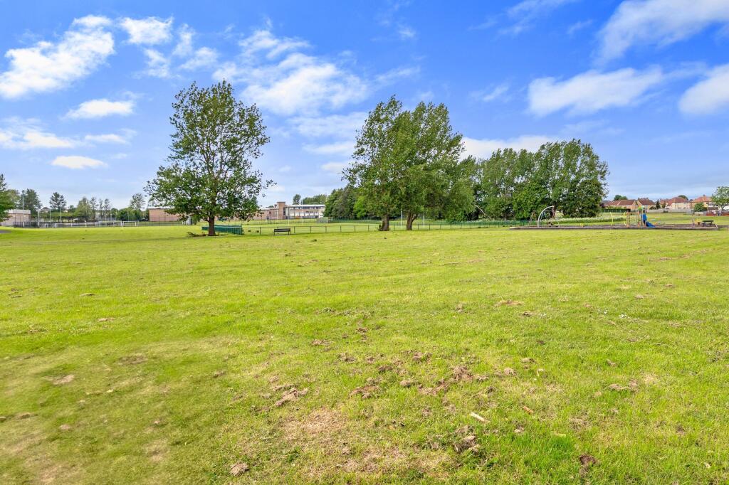Nearby Parkland
